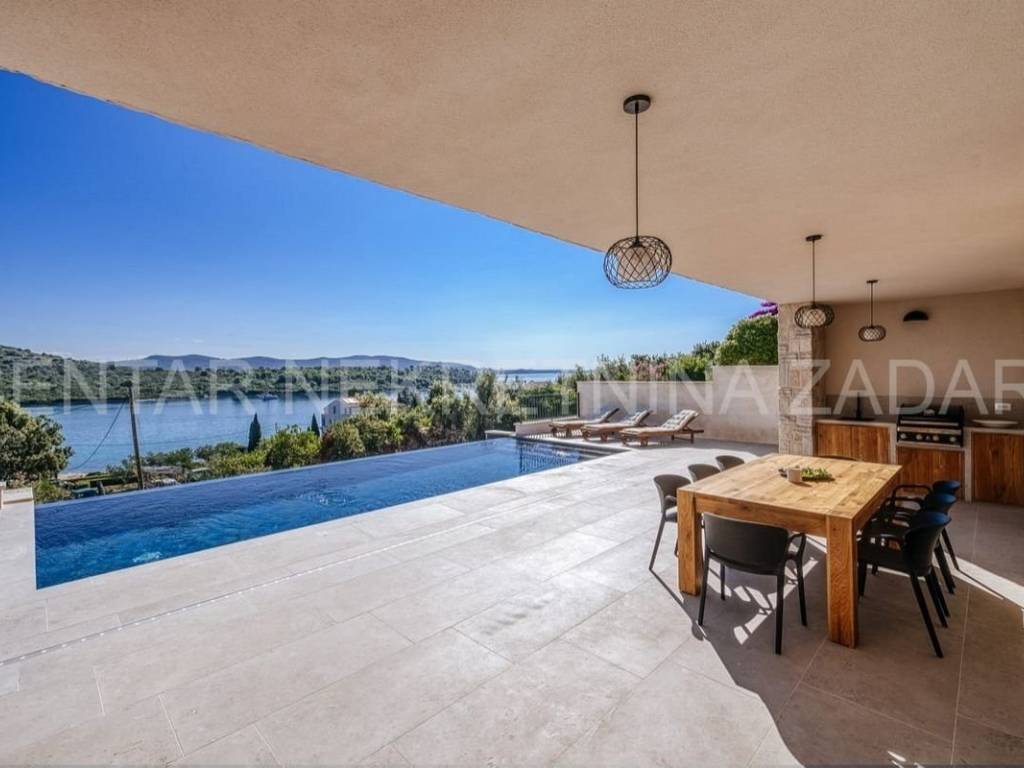 Luksuzna kuća, Prodaja, Zadar - Okolica, Mali Iž