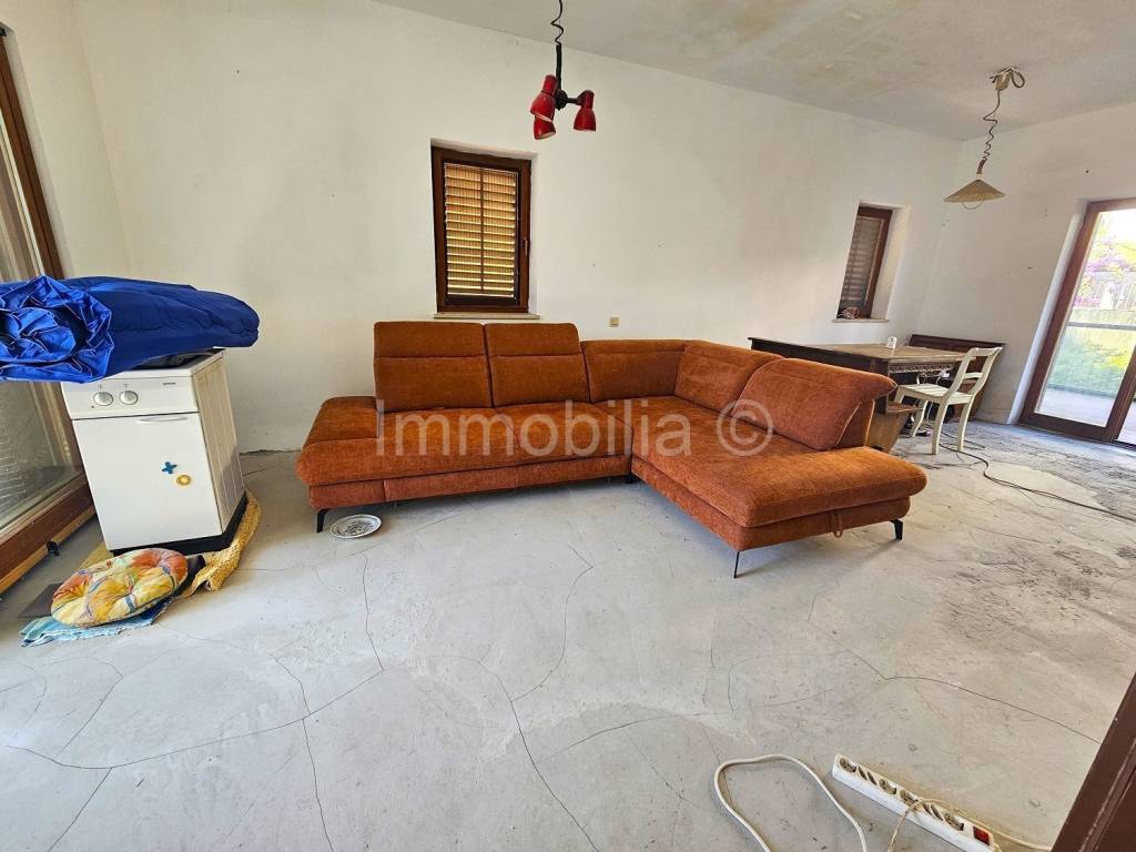 Dvojna kuća, Prodaja, Pula, Pula