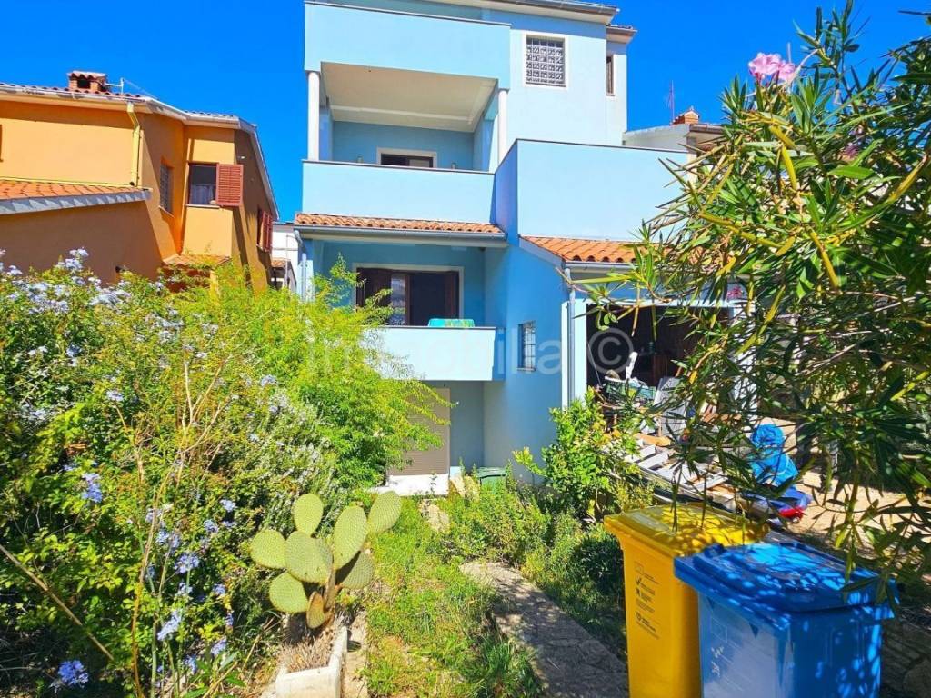 Dvojna kuća, Prodaja, Pula, Pula