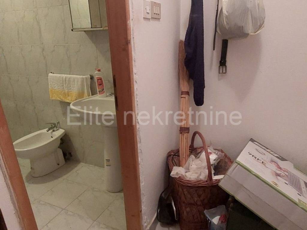 Samostojeća kuća, Prodaja, Tinjan, Kringa