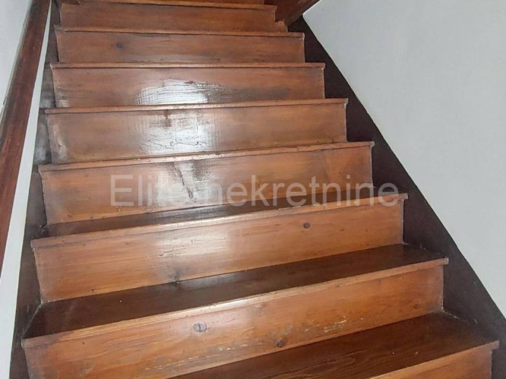 Samostojeća kuća, Prodaja, Tinjan, Kringa