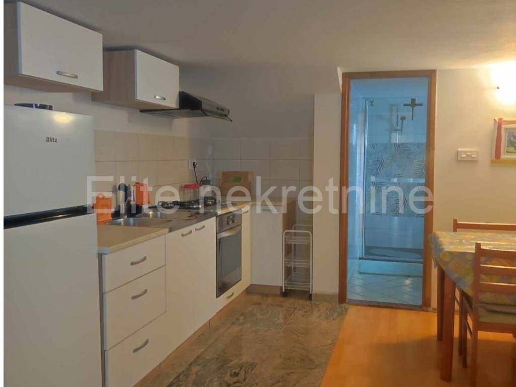 Samostojeća kuća, Prodaja, Kanfanar, Putini