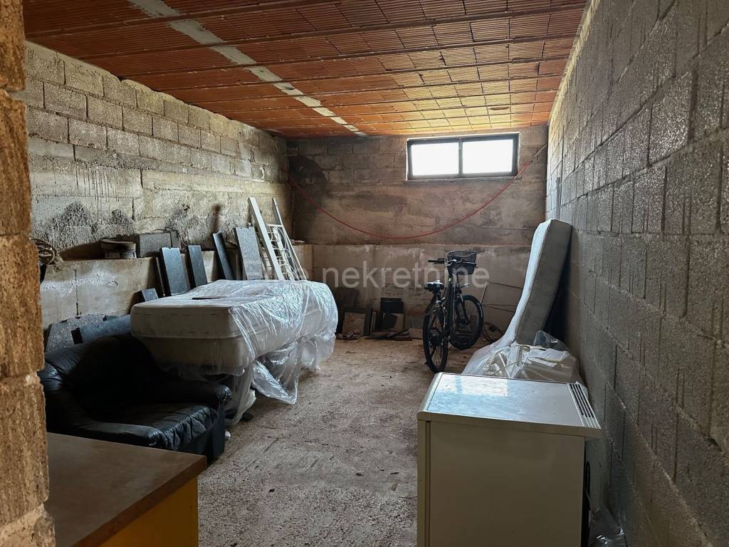 Samostojeća kuća, Prodaja, Kanfanar, Putini