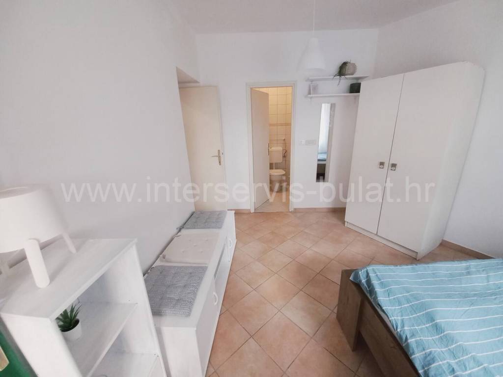 Stan u kući, Najam, Šibenik, Šibenik