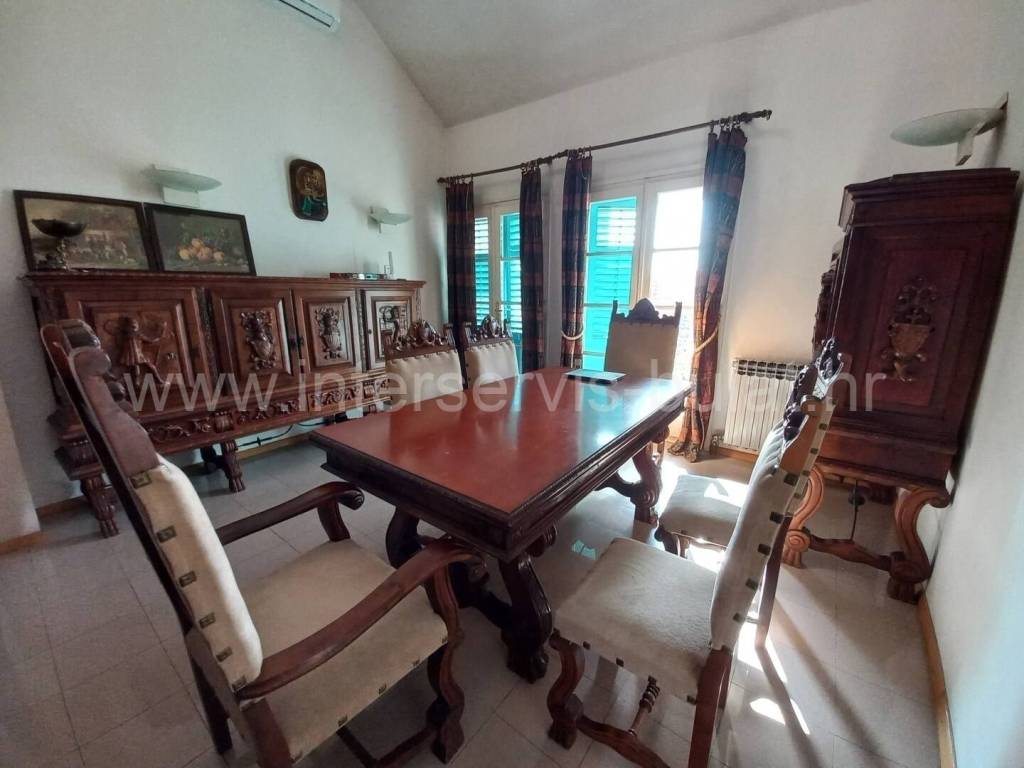 Stan u kući, Najam, Šibenik, Šibenik