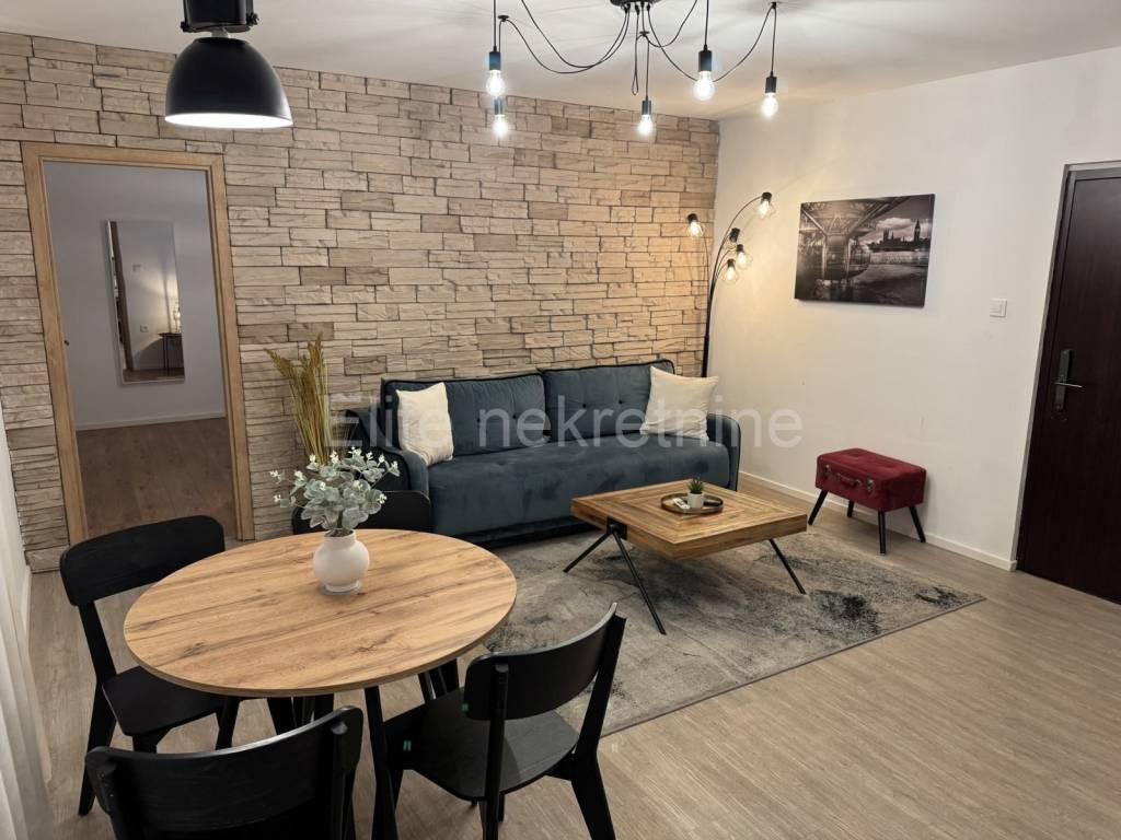 Stan u zgradi, Prodaja, Rijeka, Centar