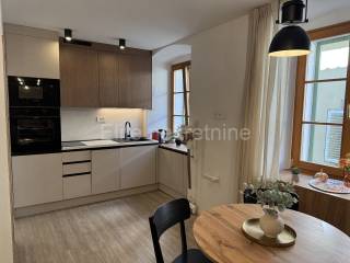 Stan u zgradi, Prodaja, Rijeka, Centar