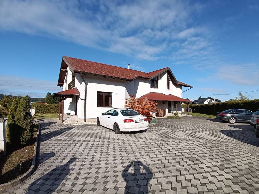 Stambeno poslovni objekt, Prodaja, Cestica, Dubrava Križovljanska