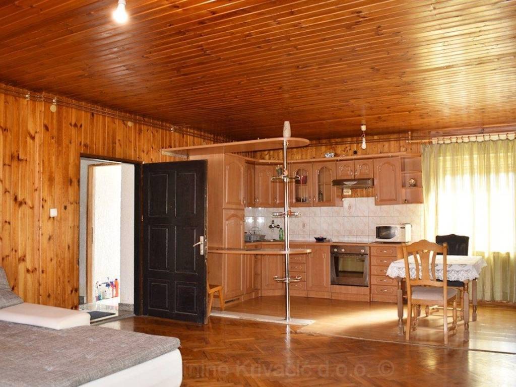 Hostel, Prodaja, Bjelovar, Bjelovar