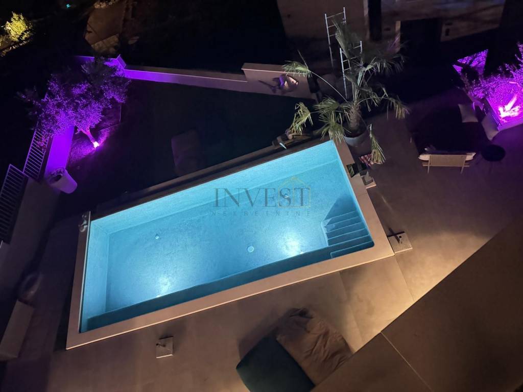 Luksuzna vila, Prodaja, Podstrana, Podstrana