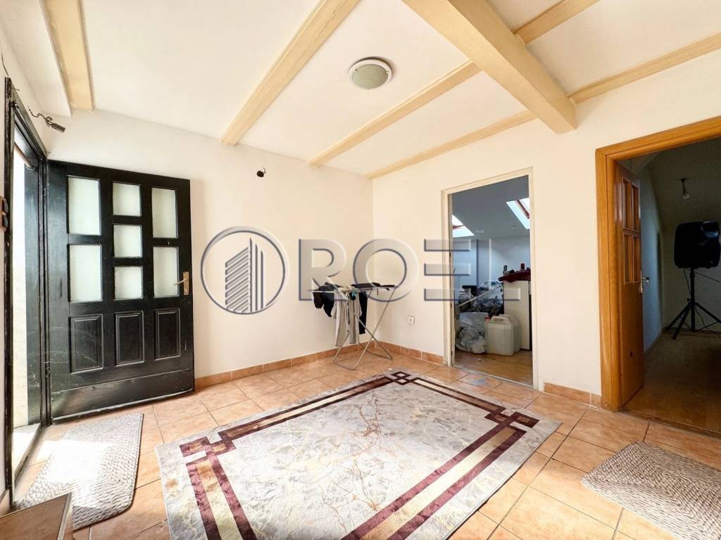 Stan u starijoj zgradi, Prodaja, Zagreb, Donji Grad