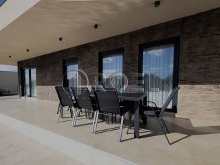 Samostojeća kuća, Prodaja, Tinjan, Jakovici