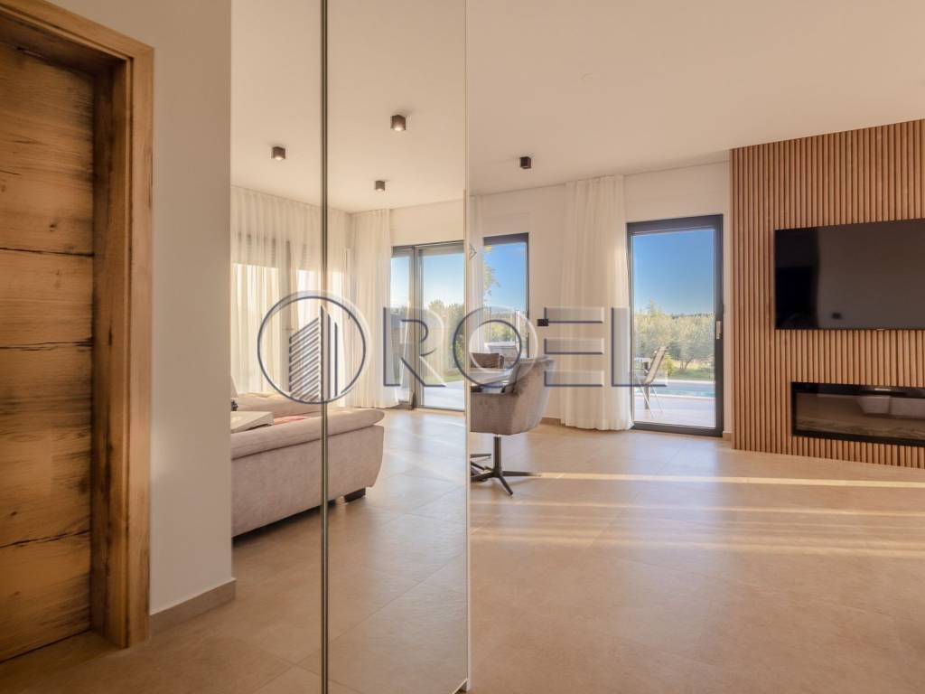 Samostojeća kuća, Prodaja, Tinjan, Jakovici