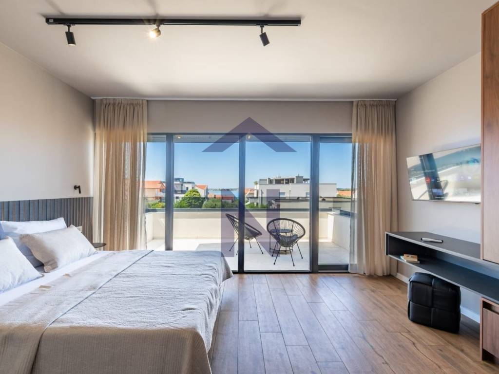 Samostojeća kuća, Prodaja, Vrsi, Mulo