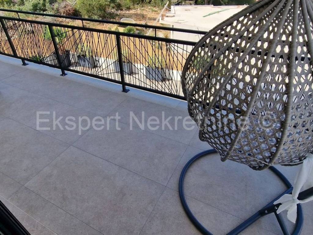 Stan u novogradnji, Prodaja, Okrug, Okrug Gornji