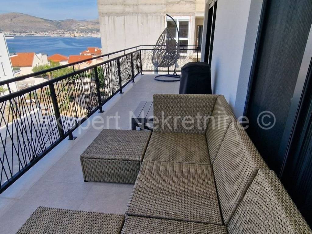 Stan u novogradnji, Prodaja, Okrug, Okrug Gornji