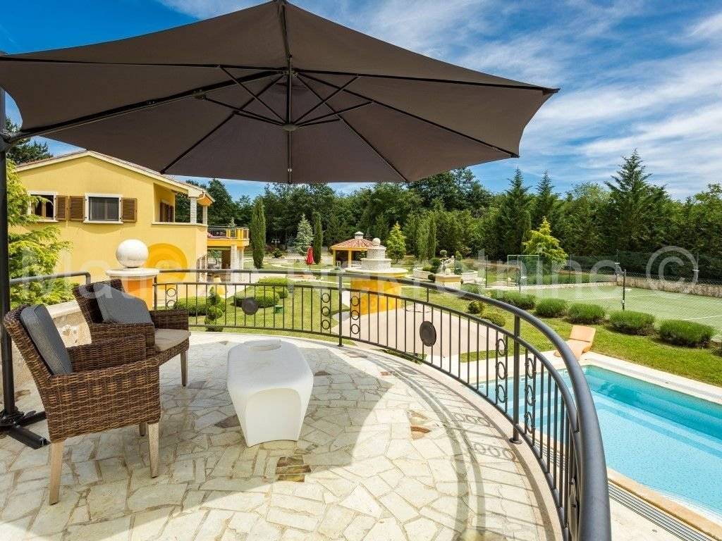 Luksuzna vila, Prodaja, Žminj, Žminj