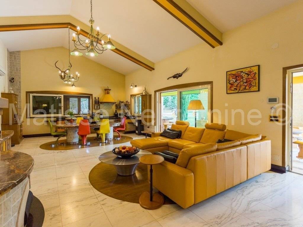 Luksuzna vila, Prodaja, Žminj, Žminj