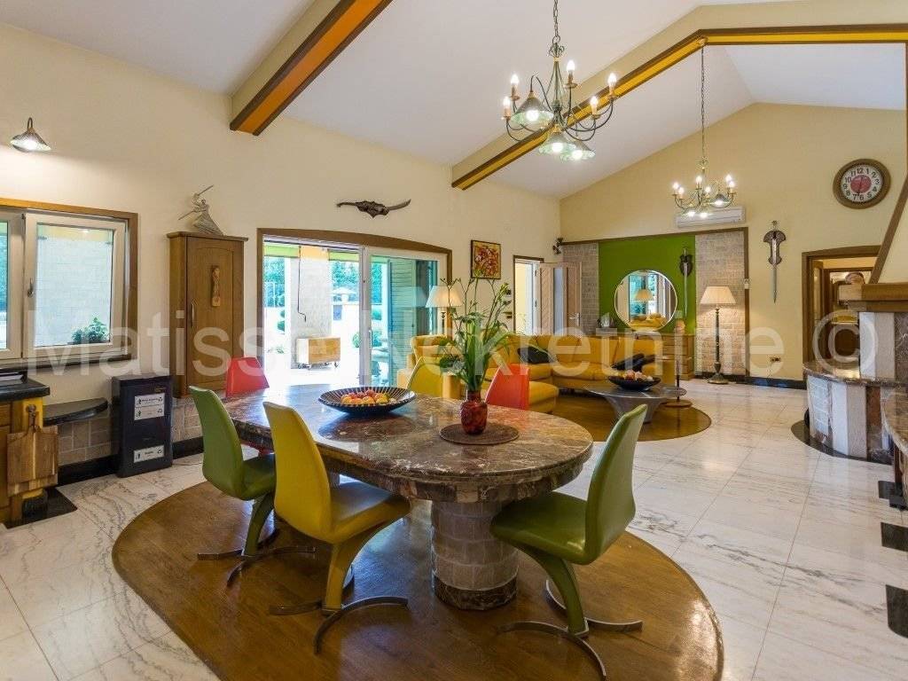 Luksuzna vila, Prodaja, Žminj, Žminj