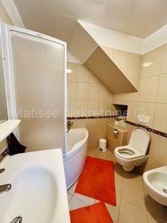 Stan u zgradi, Prodaja, Ližnjan, Ližnjan