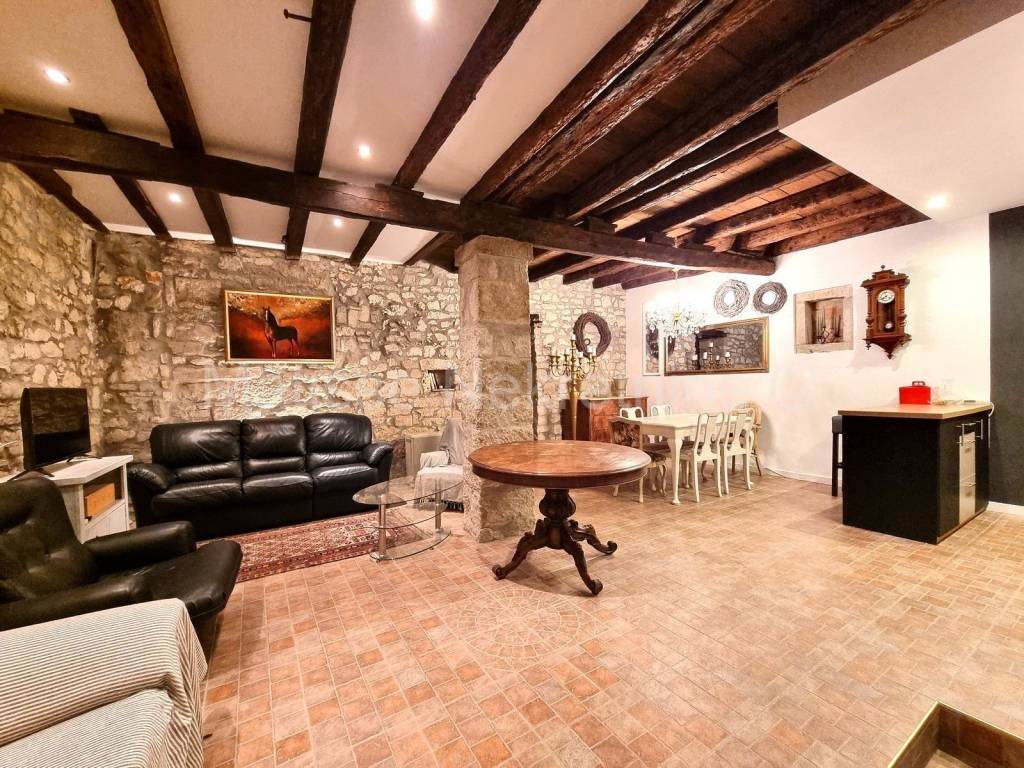 Kamena kuća, Prodaja, Poreč, Mušalež