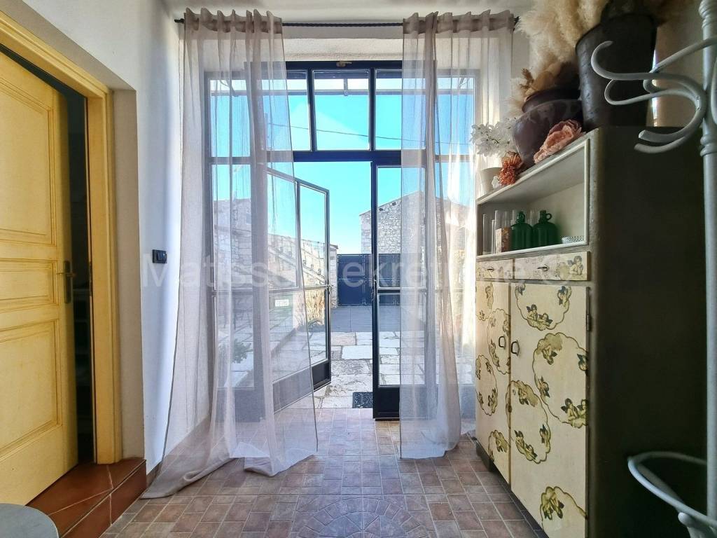 Kamena kuća, Prodaja, Poreč, Mušalež