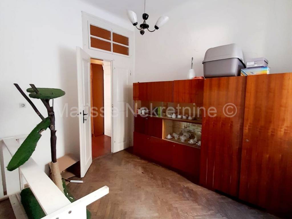 Stan u zgradi, Prodaja, Pula, Pula