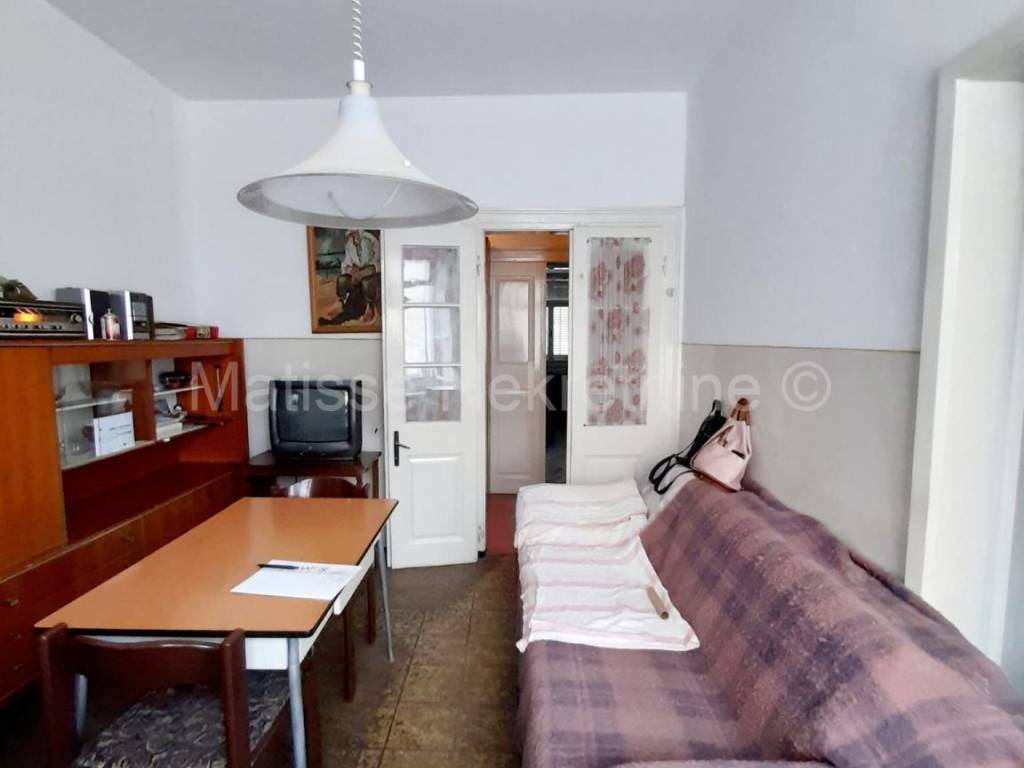 Stan u zgradi, Prodaja, Pula, Pula