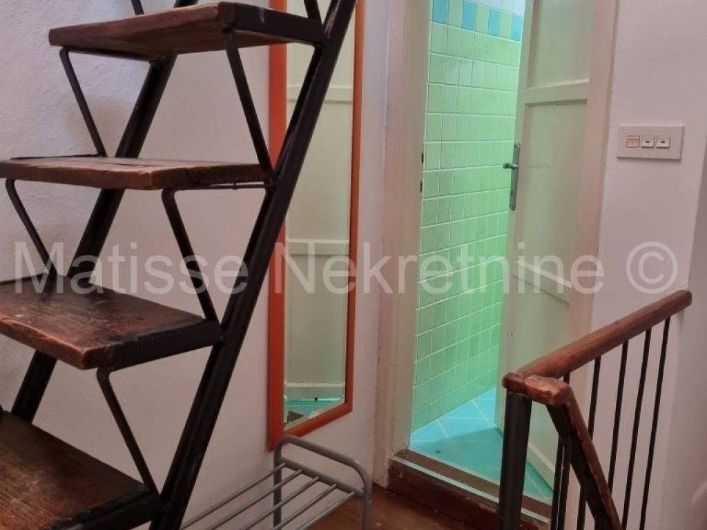 Stambeno poslovni objekt, Prodaja, Pula, Pula