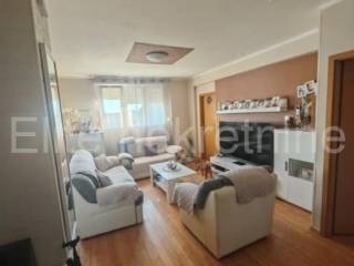 Stan u zgradi, Prodaja, Pula, Pula