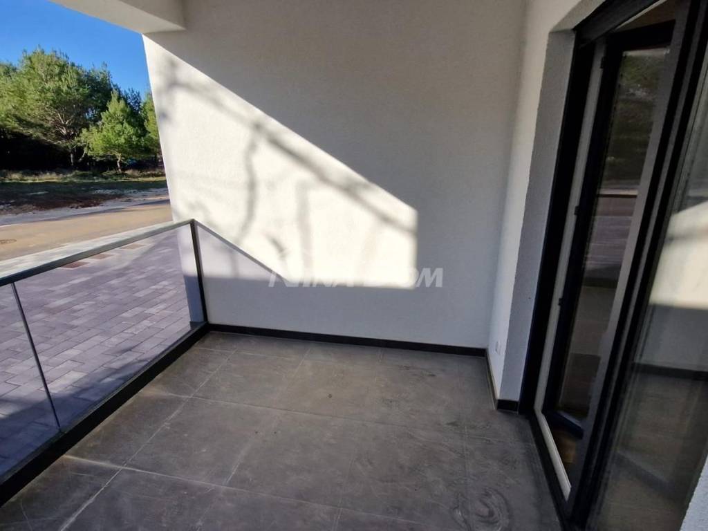 Apartman s okućnicom, Prodaja, Vir, Vir