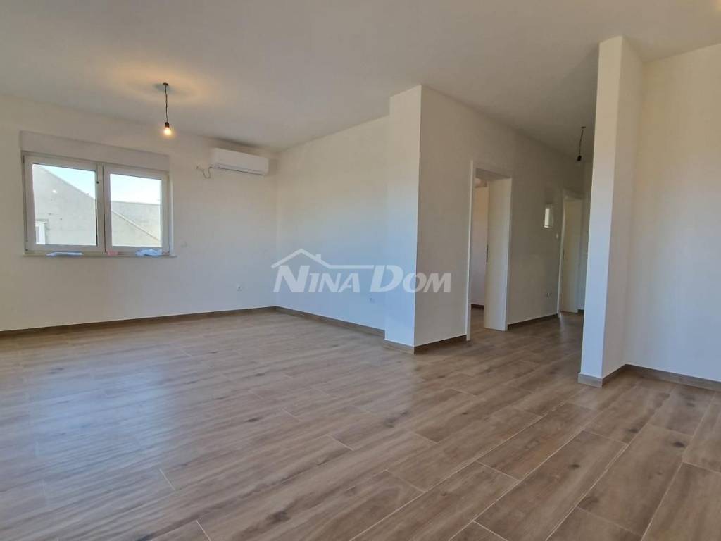 Apartman s okućnicom, Prodaja, Vir, Vir