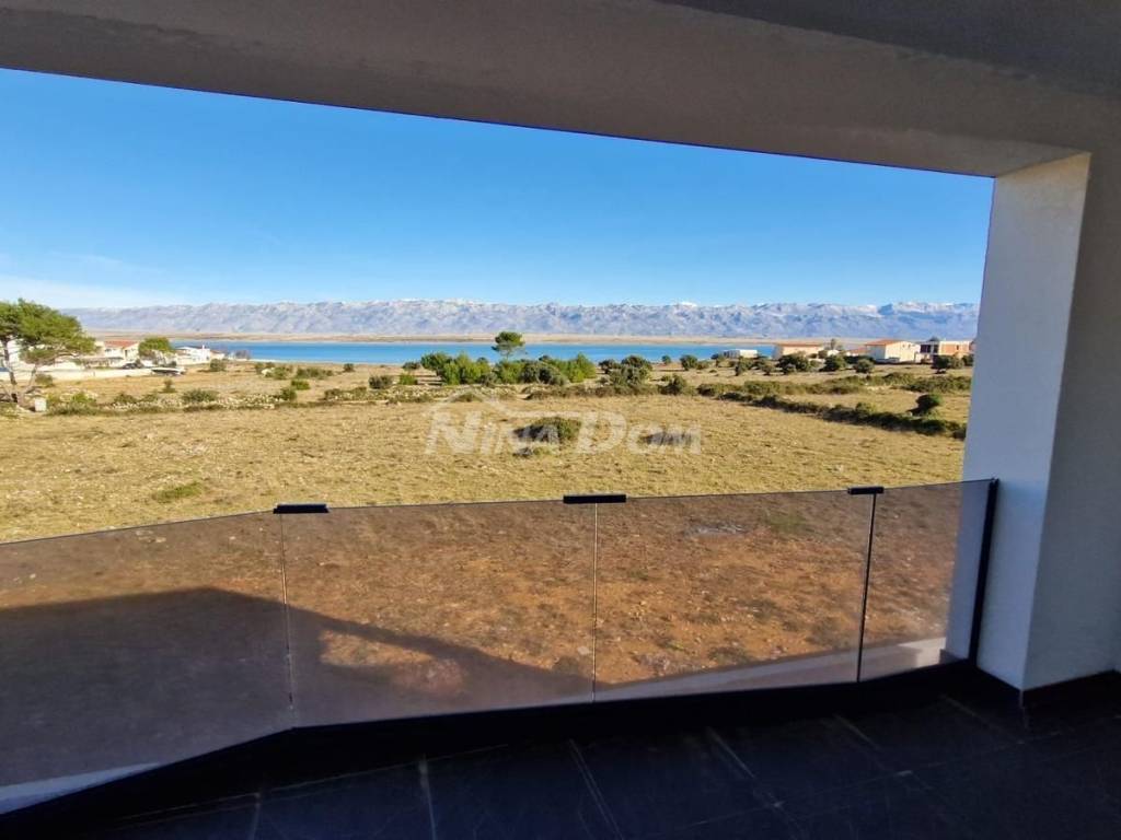 Apartman s okućnicom, Prodaja, Vir, Vir