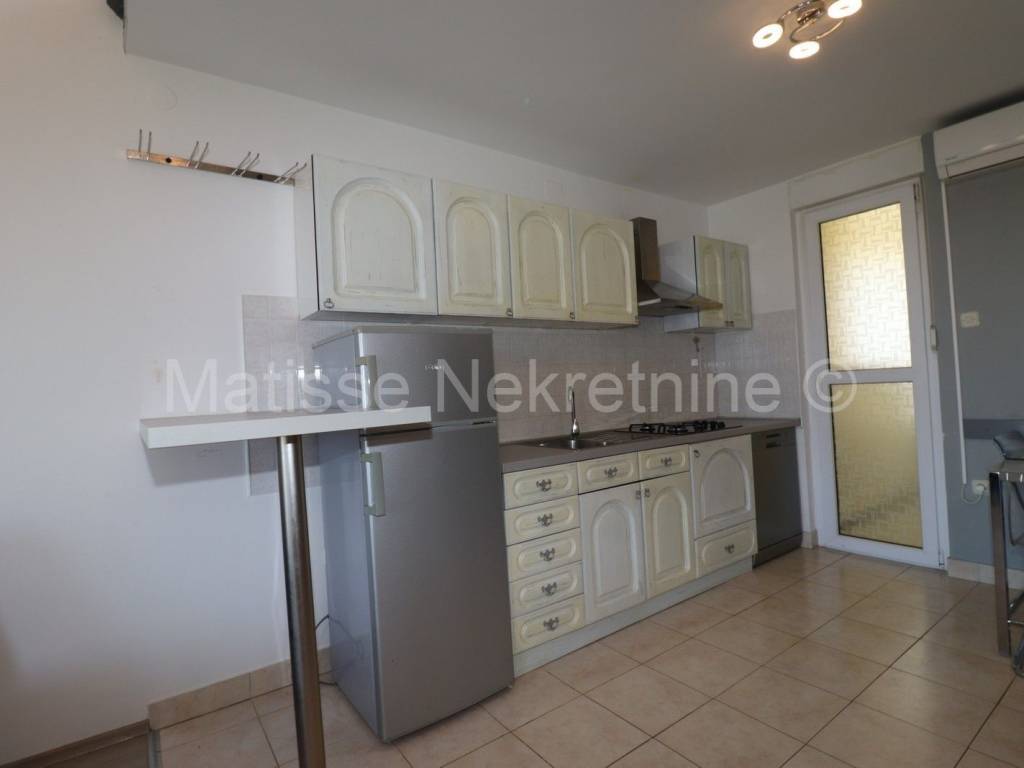 Stan u zgradi, Prodaja, Umag, Umag