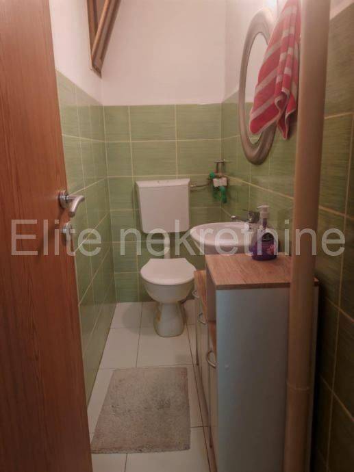 Stan u zgradi, Prodaja, Pula, Pula