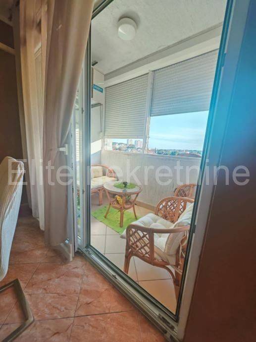 Stan u zgradi, Prodaja, Pula, Pula