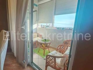 Stan u zgradi, Prodaja, Pula, Pula