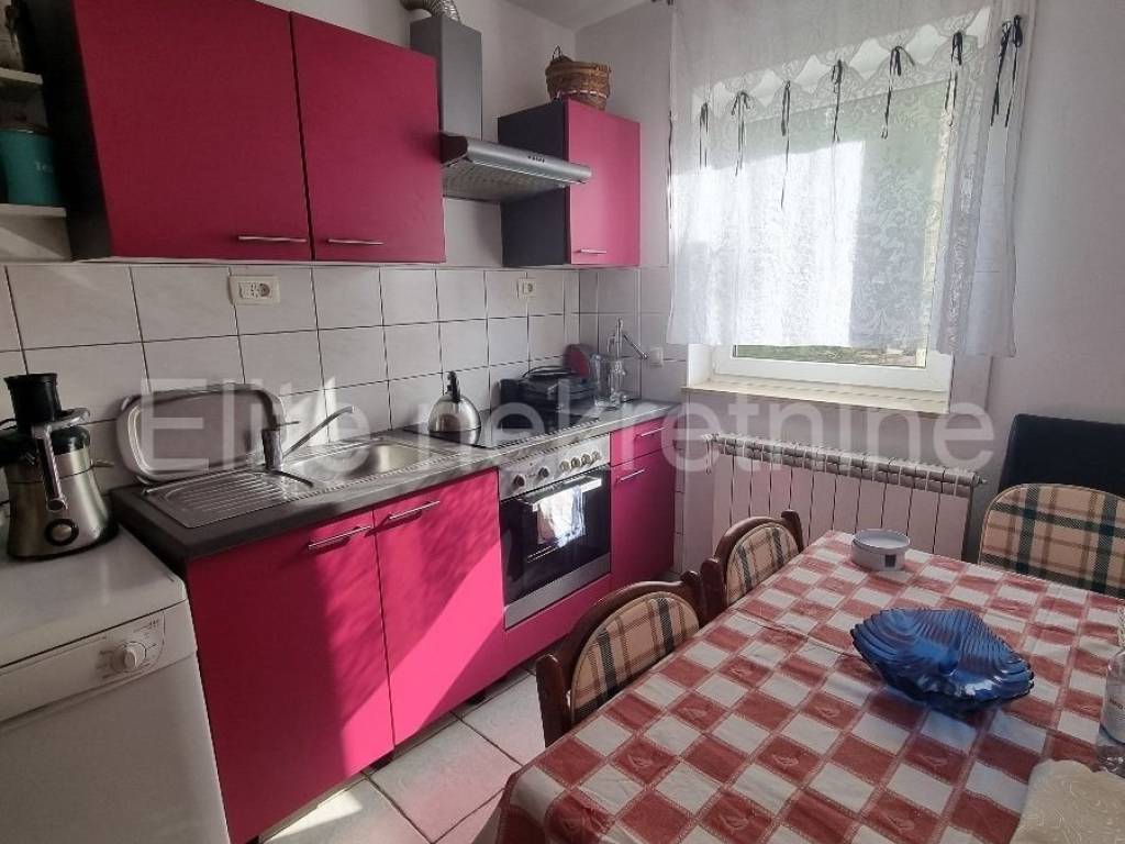 Stan u kući, Prodaja, Opatija - Okolica, Pobri