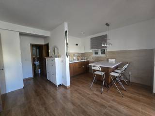 Apartman na moru, Prodaja, Nin, Nin