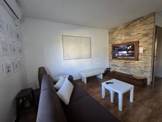 Apartman na moru, Prodaja, Nin, Nin