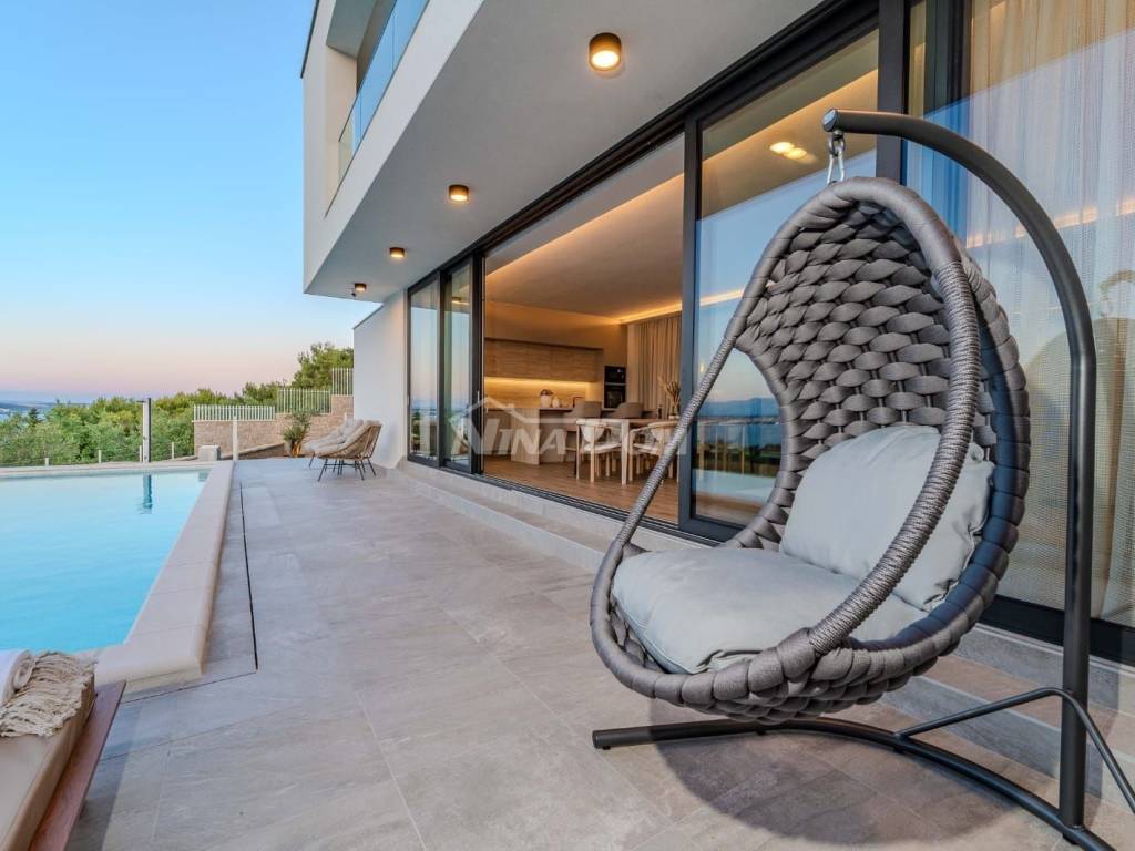 Vila, Prodaja, Preko, Preko