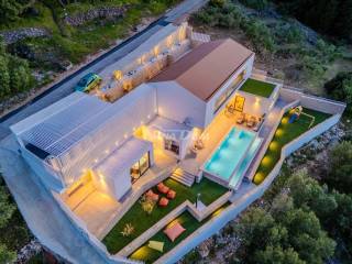 Vila, Prodaja, Preko, Preko