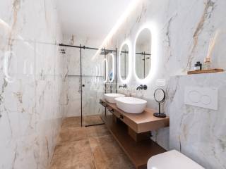 Vila, Prodaja, Preko, Preko