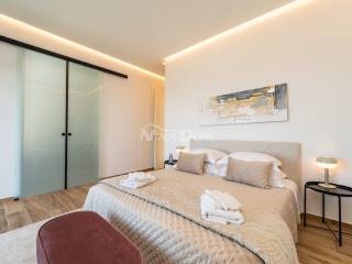 Vila, Prodaja, Preko, Preko