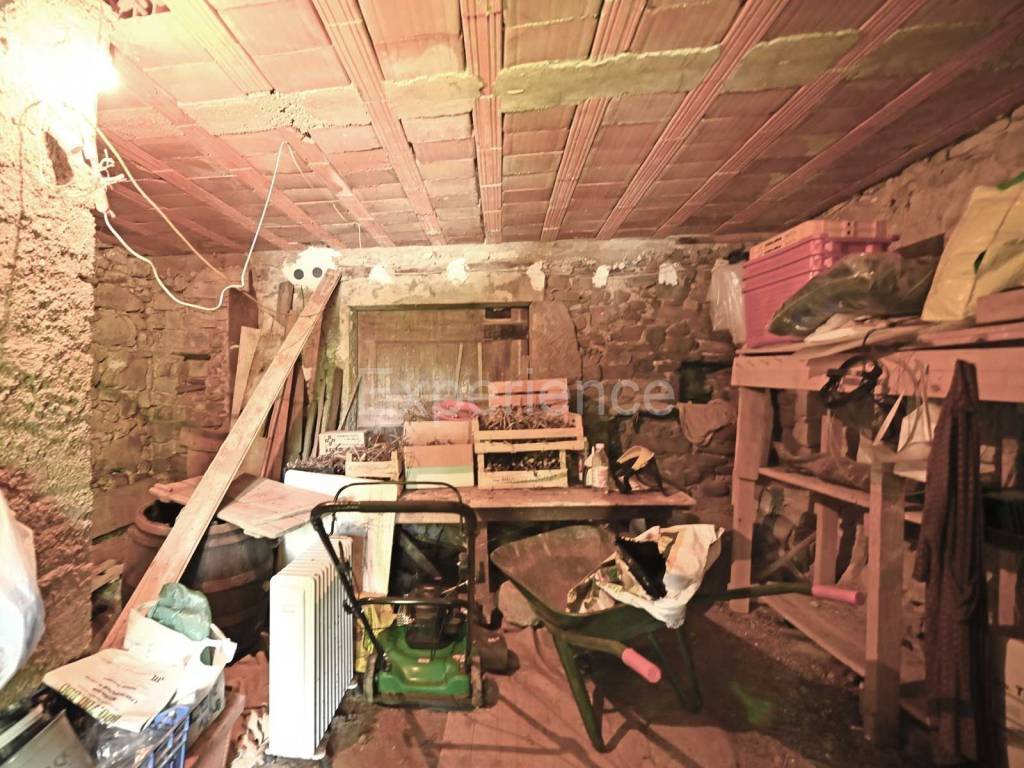 Kamena kuća, Prodaja, Lupoglav, Boljun