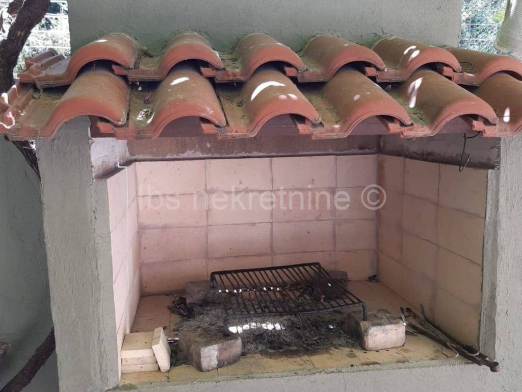 Stan u zgradi, Najam, Split, Split