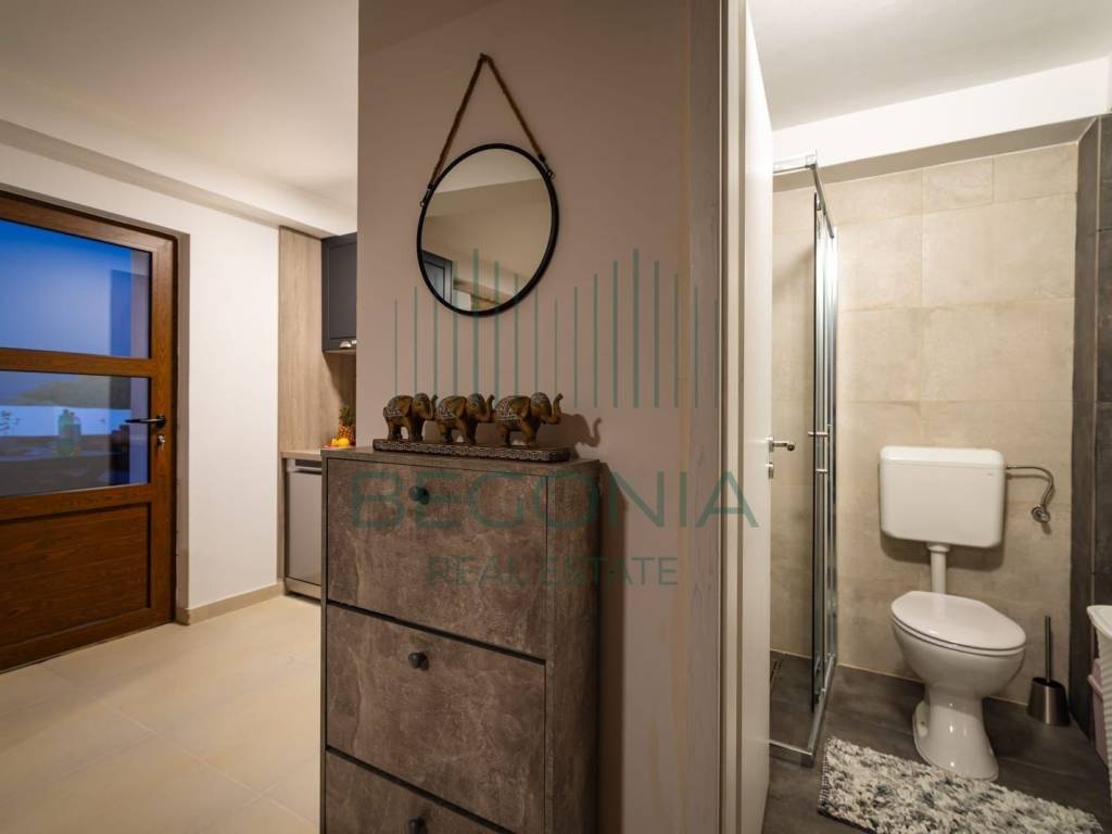 Kamena kuća, Prodaja, Posedarje, Podgradina