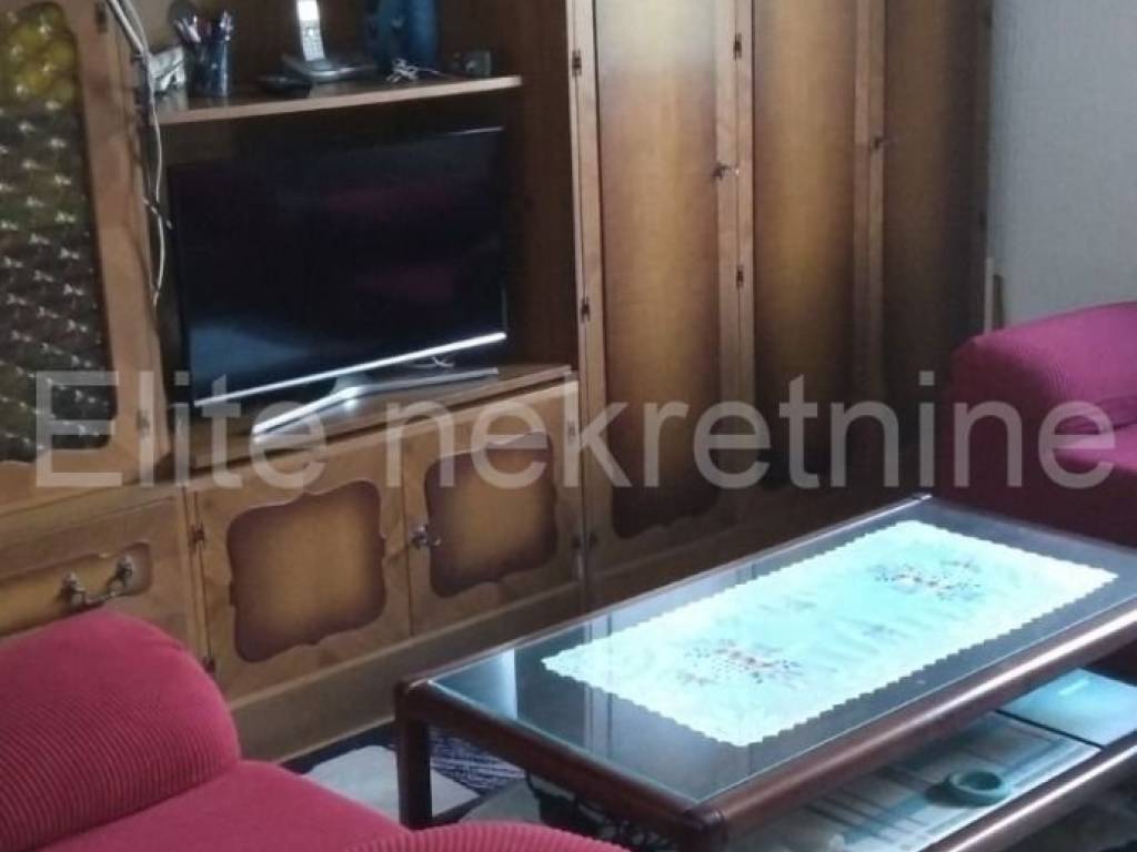 Stan u zgradi, Najam, Rijeka, Sjever