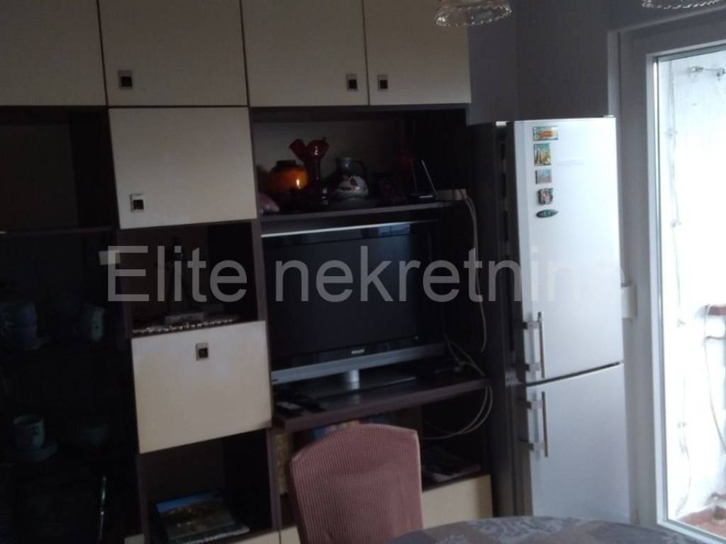 Stan u zgradi, Najam, Rijeka, Sjever