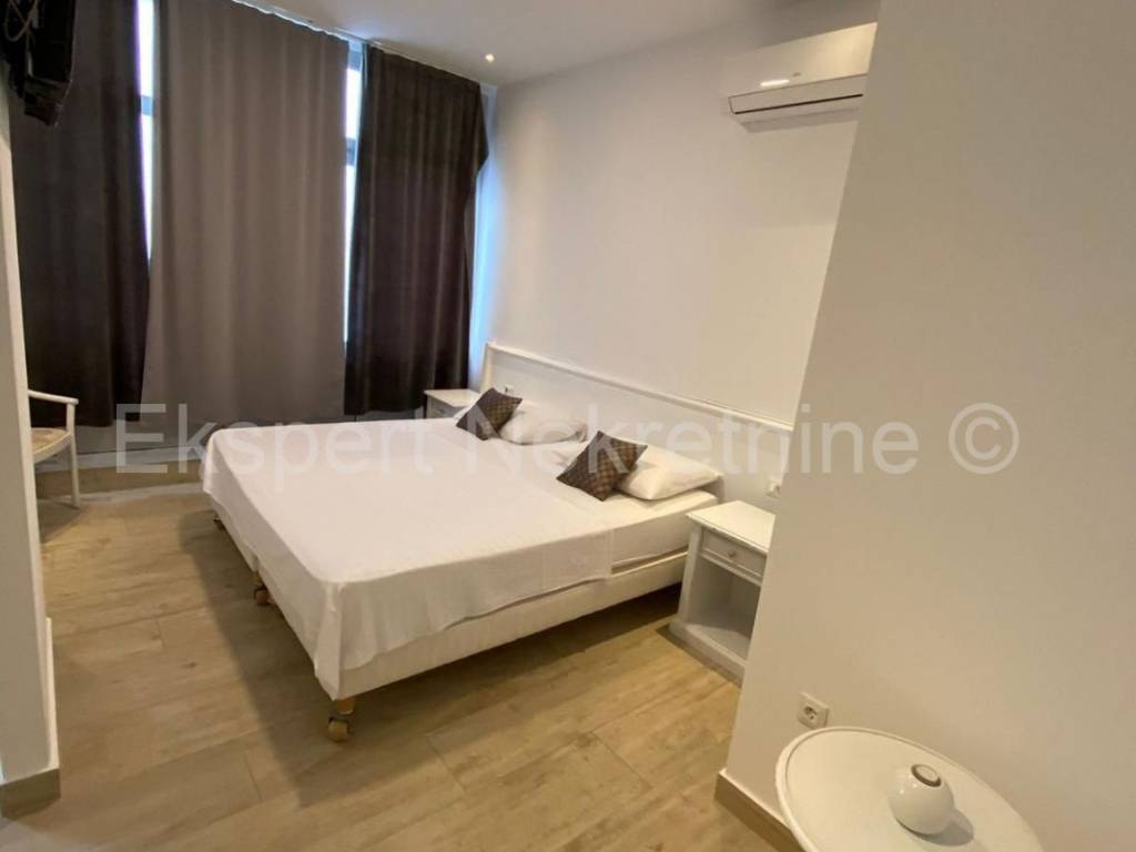 Hostel, Prodaja, Split, Split